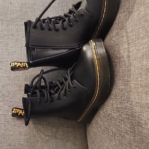 Kids Dr. Martens
